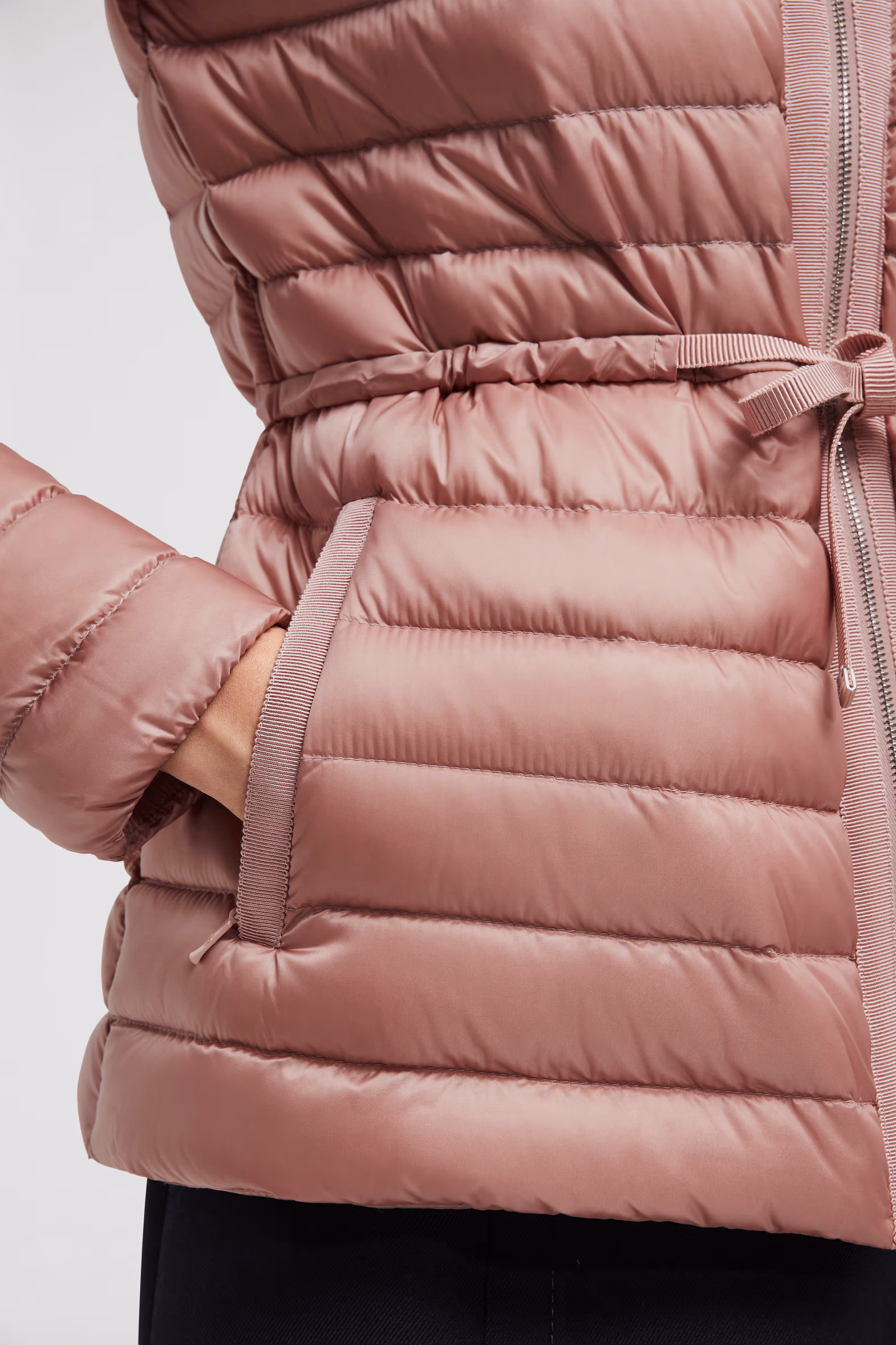 Raie Packable Hooded Short Down Jacket Women Light Pink Moncler 6